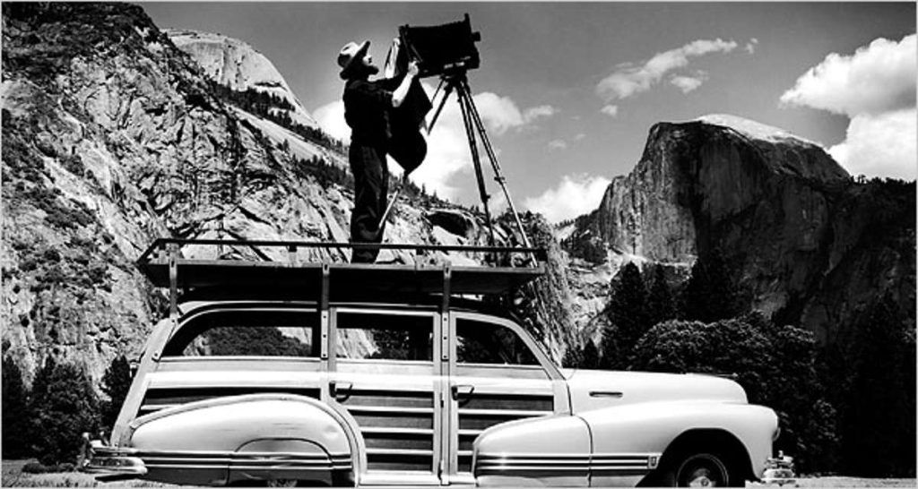 Ansel Adams en su coche